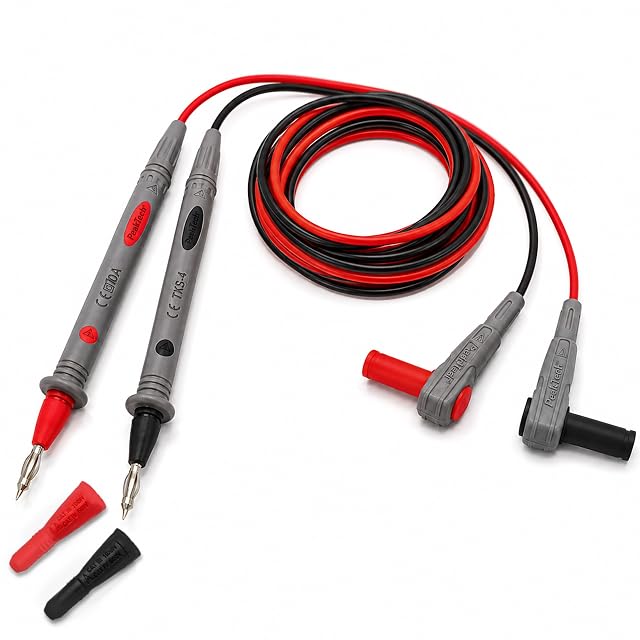 Cordons PeakTech TKS-4 enroulés, montrant leurs fiches bananes coudées et leurs pointes de touche